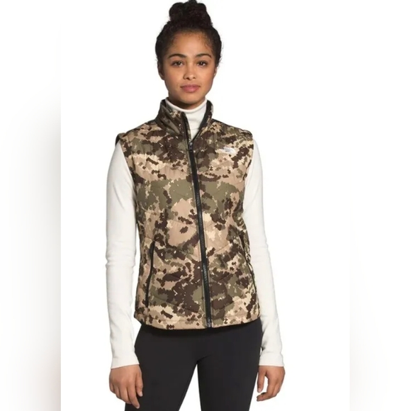 The North Face Jackets & Blazers - The North Face Tamburello Camouflage Print Vest